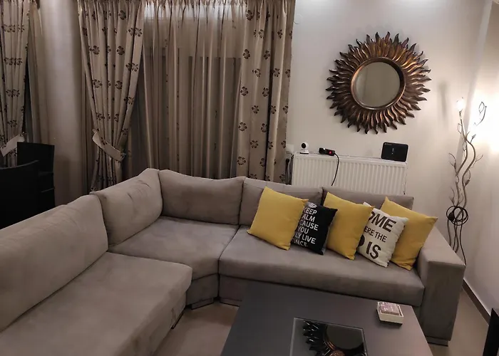 Stefania's Luxury House